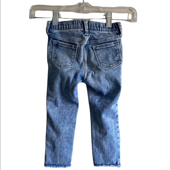 OLD NAVY BALLERINA DISTRESSED 2T TODDLER JEANS - Picture 3 of 7